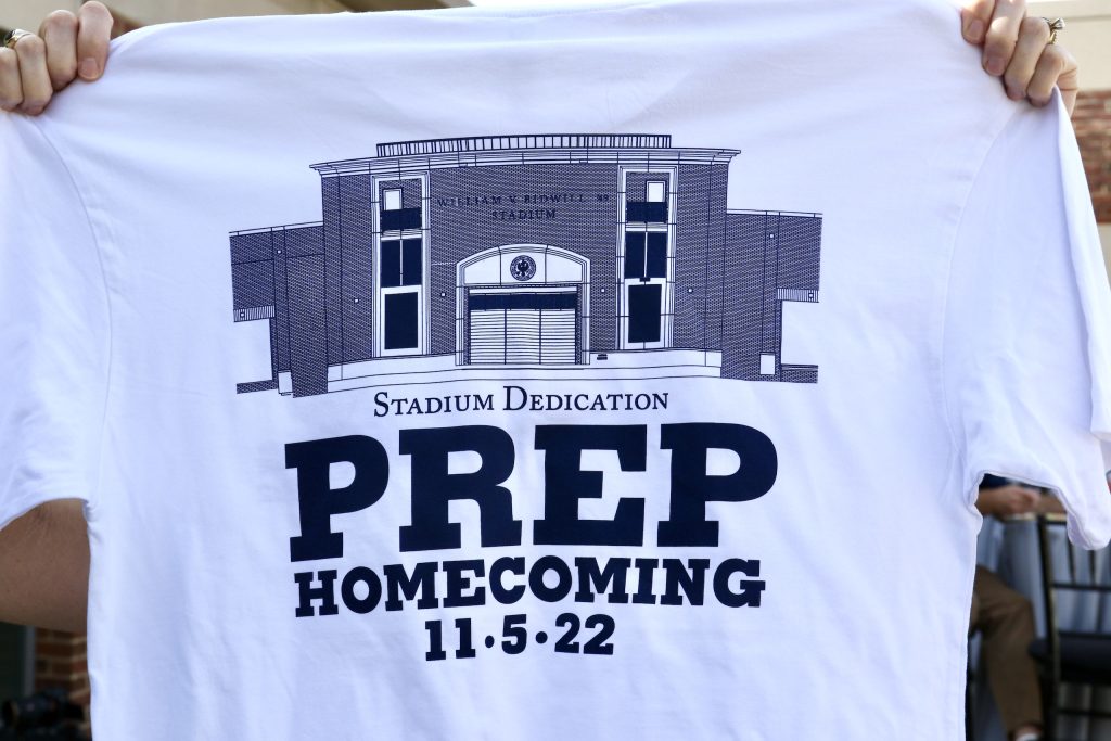 The student Homecoming 2022 fan shirt